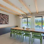 Povetica Будинок відпочинку *