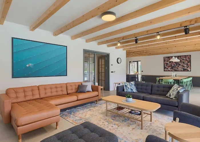 Povetica Πόρετς