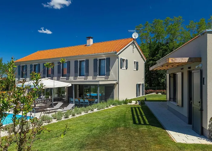 Ferienhaus Povetica Poreč